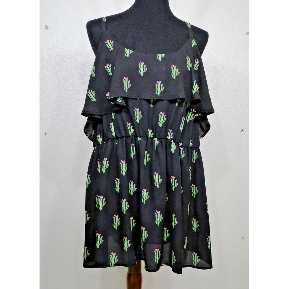 Torrid Black Cactus Print Chiffon Ruffle Tank Top w/ Elastic Size 2